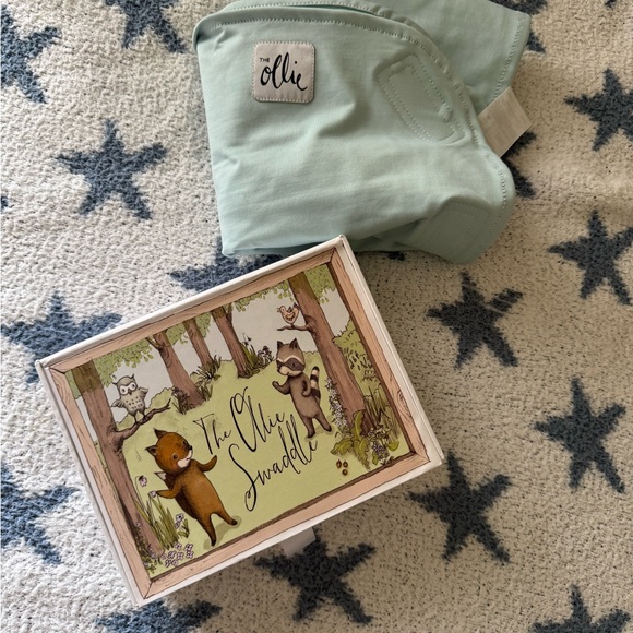 Ollie Swaddle in Blue - Picture 2 of 2